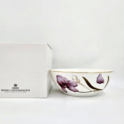 Royal Copenhagen Flora Sk�l Iris nr 575. sortering 1