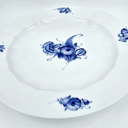 Bl� Blomst Kantet Stort Rundt Fad nr. 10-8544. sortering 1 Sj�ldent 