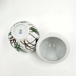 Royal Copenhagen Jubil�um Bonbonniere Tulipan 2015. Sortering 1  