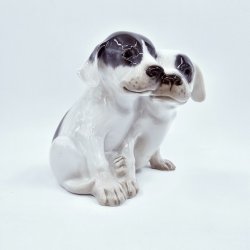 Royal Copenhagen Figur Pointer Hvalpe nr. 260. sortering 2  