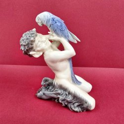 Royal Copenhagen Figur Faun Med Papegje nr. 752. sortering 1 