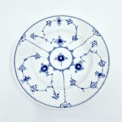 B &amp; G Musselmalet Kagetallerken nr. 1002. sortering 1 