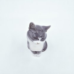 Royal Copenhagen Figur Kat nr. 1805. sortering 1  