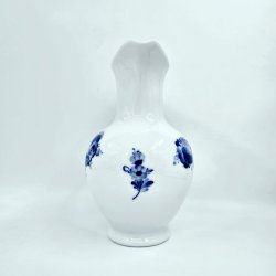 Bl� Blomst Flettet Chokoladekande nr. 10-8147. sortering 2 