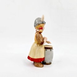 Royal Copenhagen �rsfigur 2005 Viking Nanna. sortering 1 