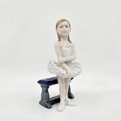 Royal Copenhagen Figur Den Lille Ballerina nr. 137. sortering 1 