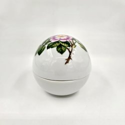 Royal Copenhagen Bonbonniere Rose 2015. Sortering 1