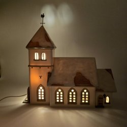 Firklveren Kirke Med Lys &amp; Spillevrk