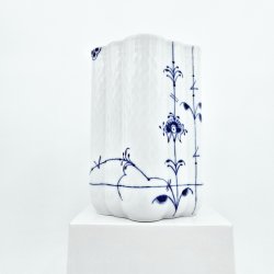 Bl Palmette Vase nr. 678. sortering 1 