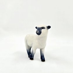 Royal Copenhagen Figur Lam nr. 758. sortering 1 