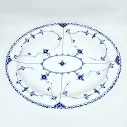 Musselmalet Halvblonde Ovalt Fad nr. 1-534. sortering 1  