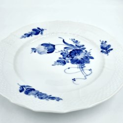 Bl� Blomst Svejfet Frokosttallerken nr. 1623. sortering 1   