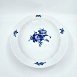 Bl� Blomst Kantet Ovalt Fad nr. 10-8538. sortering 2 