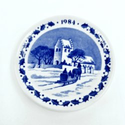Royal Copenhagen Mini JulePlatte Dansk Kirke 1984