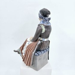 Dahl Jensen Amagerpige nr. 1110. sortering 2   