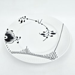 Sort Mega Riflet Frokosttallerken nr. 622. sortering 1 