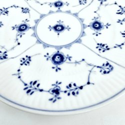 Musselmalet Riflet Sidetallerken nr. 1-300. sortering 2  