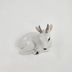 Royal Copenhagen Figur Hvid Hjort nr. 22607. sortering 1  