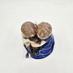 Royal Copenhagen Figur 2 Brn Med Hund nr. 707. sortering 1 