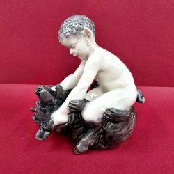 Royal Copenhagen Figur Faun Med Bjrn nr. 648. sortering 1  