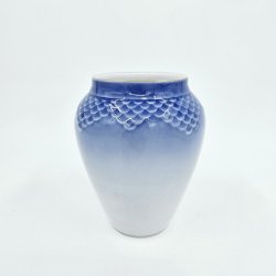 Bl Tone Vase nr. 681. Med Guldkant 1 sortering  
