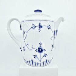 B &amp; G Musselmalet Kande Hotelporceln nr. 1052. sortering 1