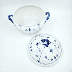 B &amp; G Musselmalet Terrin nr. 3. sortering 1  