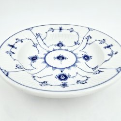 Musselmalet Riflet Dyb Tallerken nr. 1-500. sortering 1 Hotelporceln 