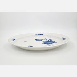 Bl Blomst Svejfet Ovalt Fad nr. 10-1556. sortering 1