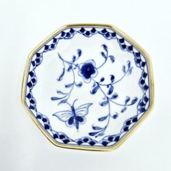 Dickens Sommerfugl Ottekantet Asiet nr. 246 Med Guldkant 1 sortering 