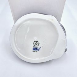 Royal Copenhagen Figur Sovende Kat nr. 422. sortering 1 