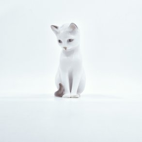 B & G Figurer Hvid Kat nr. 2493. sortering 1 