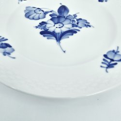 Bl Blomst Flettet Kagetallerken nr. 10-8092. sortering 2 