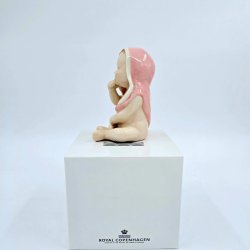 Royal Copenhagen Figur Baby Pige nr. 021. sortering 1 