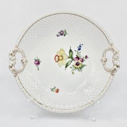 Saksisk Blomst Kagefad nr. 101. sortering 1 