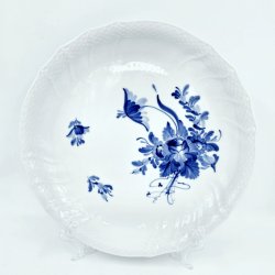 Bl� Blomst Svejfet Rundt Fad nr. 10-1691. sortering 1  