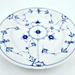 B &amp; G Musselmalet Stor Kagetallerken nr. 28. sortering 1 