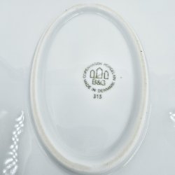 Bl Tone Ovalt Fad Med Guldkant nr. 15. sortering 2 