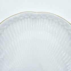 Tradition Hvid Halvblonde Trekantet Fad nr. 1275-515. Sortering 1 