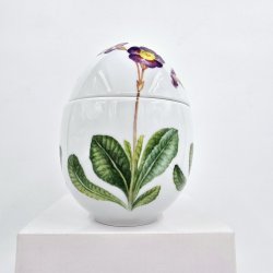 Royal Copenhagen Stor Bonbonniere Lilla Primula 2010. Sortering 1