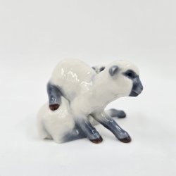 Royal Copenhagen Figur 2 Legende Lam nr. 759. sortering 1 