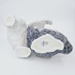 Royal Copenhagen Figur Isbjrn Med Sl nr. 1108. sortering 3