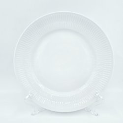 Royal Copenhagen Hvid Riflet Frokosttallerken nr. 622. sortering 1 