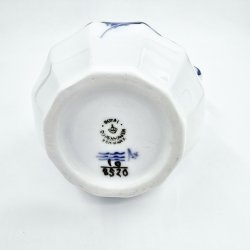 Bl Blomst Kantet Stor Kande nr. 10-8526. sortering 1 