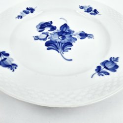 Bl Blomst Flettet Kagetallerken nr. 10-8093. sortering 1  