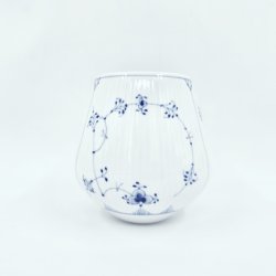 Musselmalet Riflet Vase nr. 680. sortering 1  