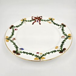 Royal Copenhagen Stjerne Riflet Jul Middagstallerken nr. 627. sortering 1