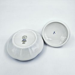 Bonbonniere Med Fugl nr. 1623. Sortering 1 