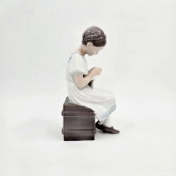 B &amp; G Figur Strikkende Grethe nr. 1656. Sortering 2  