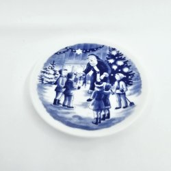 Bing &amp; Grndahl Miniature JulePlate Julemanden r 1999.